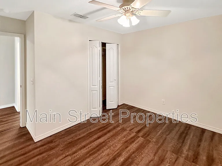 217 Cohasset Ct — Photo 16