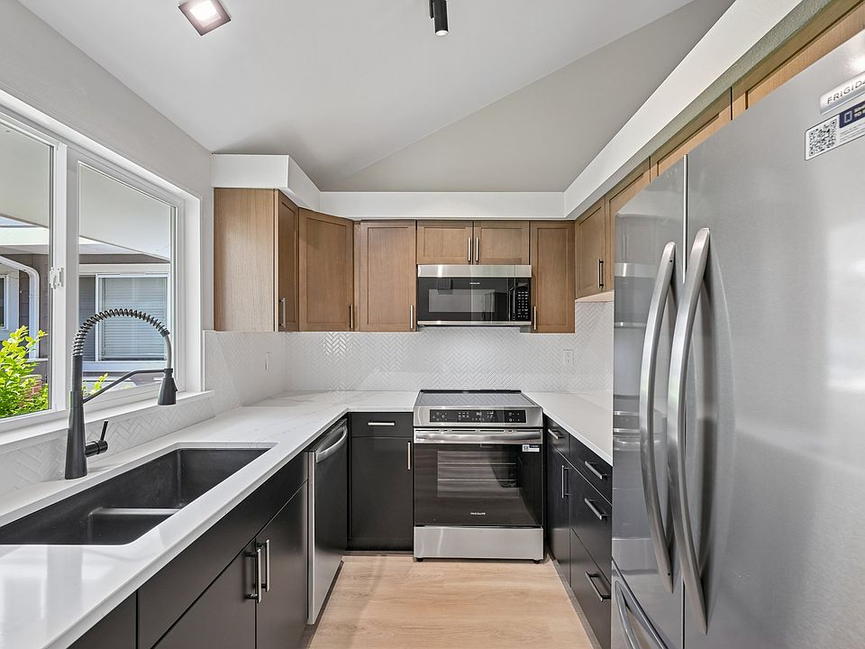 1st image of 6670 W 84th Cir APT 103