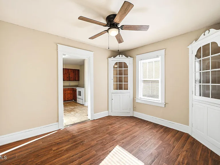 1217 Kentucky Ave — Photo 4