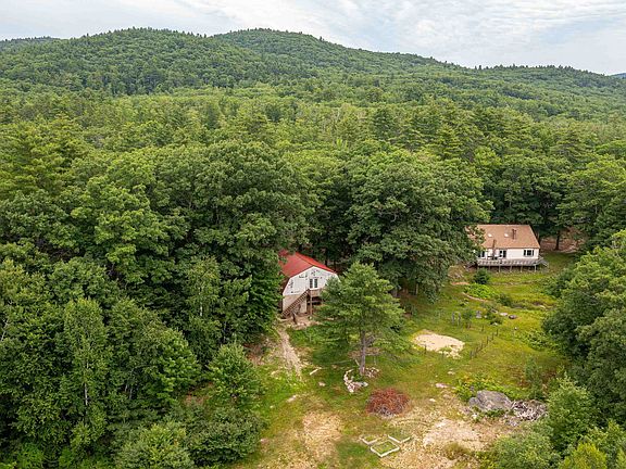 4th image of 82 Champion Hill Road