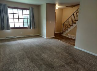 4558 Apple Orchard Ln, Rockford, IL 61108
