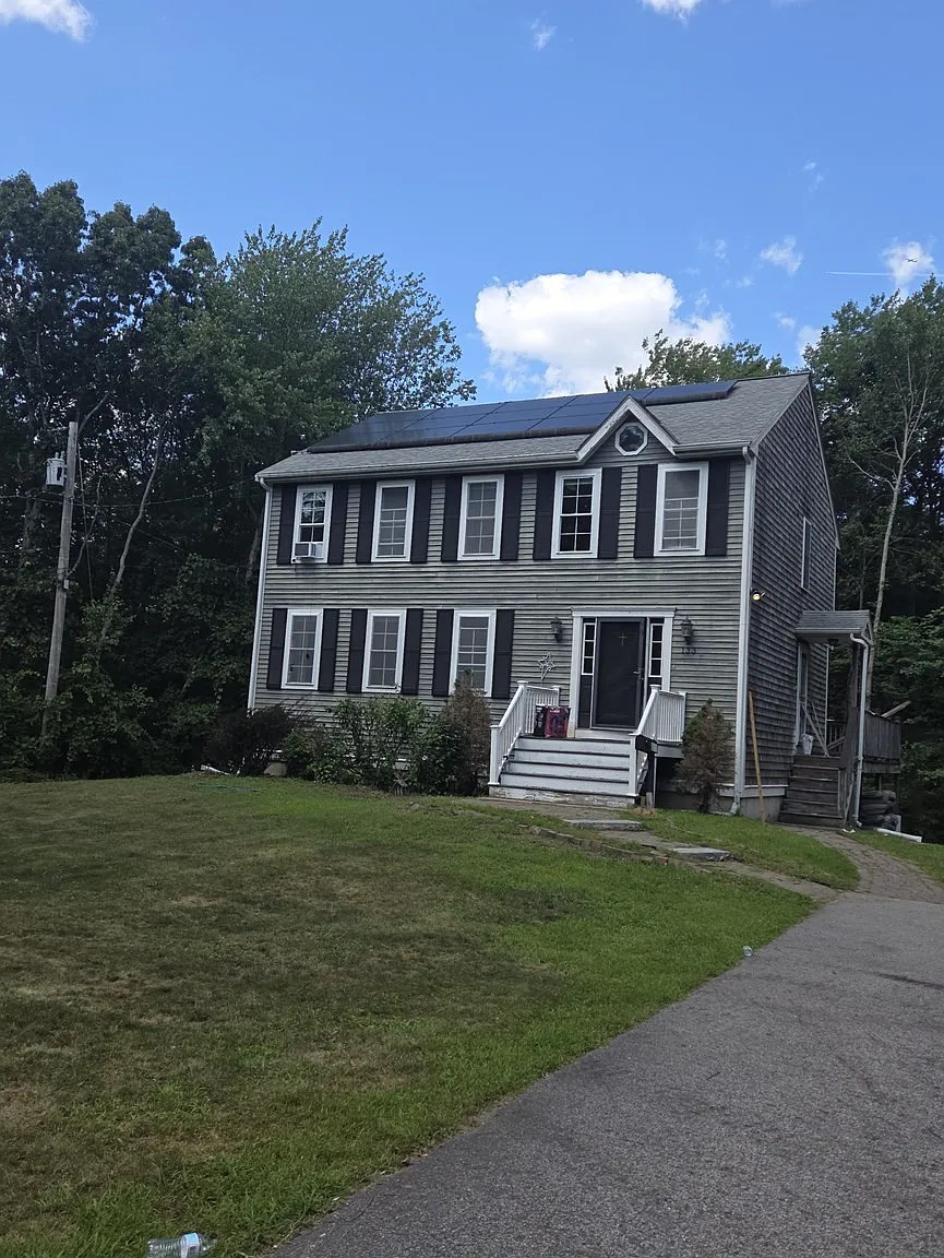 3 bed, 1.5 bath, 1844 sqft, $3,900 — Photo 3