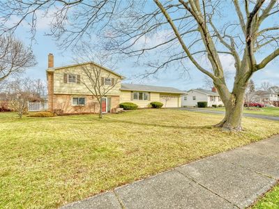 334 Kartes Dr, Rochester, NY, 14616