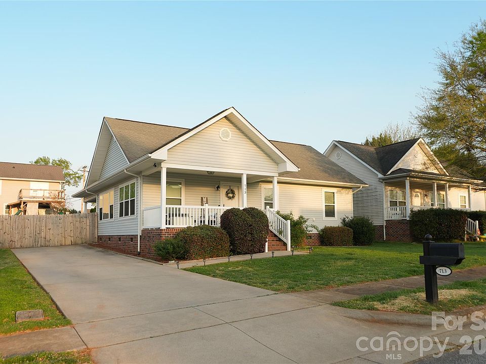 1st image of 713 Willie Beatty Ct
