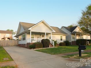 713 Willie Beatty Ct, Statesville, NC 28677
