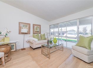 13902 Thunderbird Dr APT 8J, Seal Beach, CA 90740