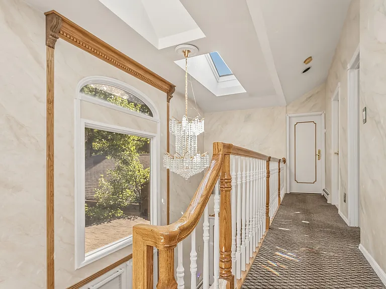 1 Brothers Ct — Photo 16
