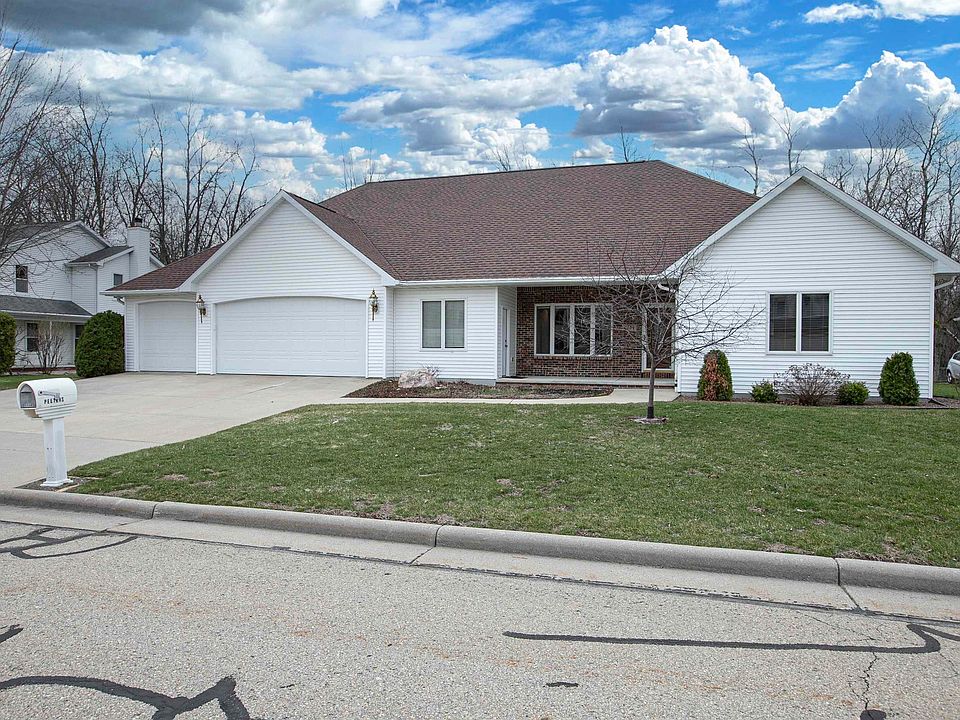 1st image of 1554 Whitetail Dr