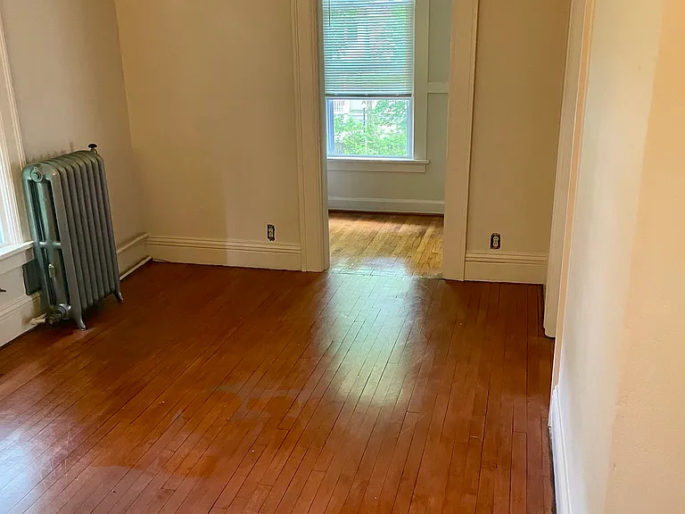 1338 Morrison St #2 — Photo 3