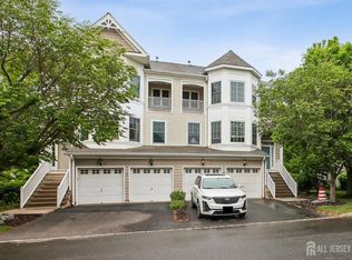 69 S Shore Dr, South Amboy, NJ 08879