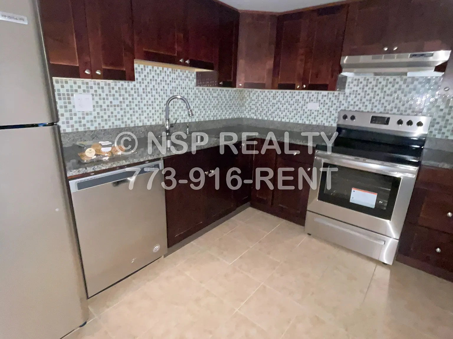 N Quentin Rd, Palatine — Photo 1