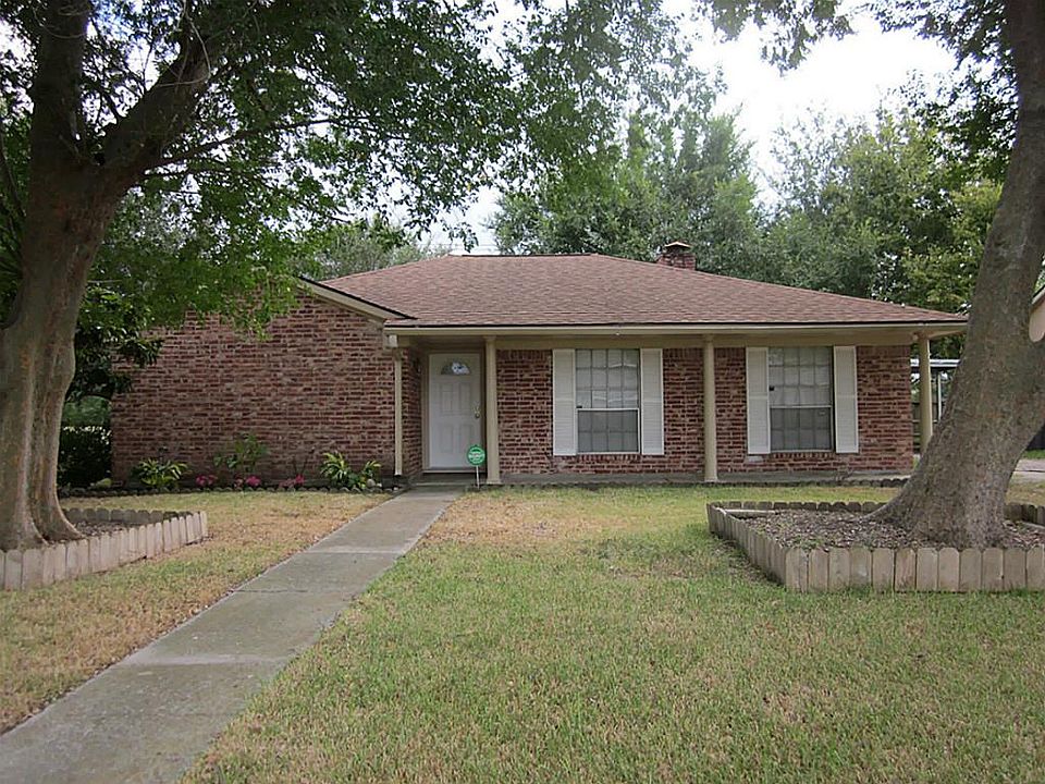 1st image of 11403 Carvel Ln