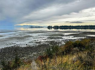 1175 Resort Dr #7, Parksville, BC