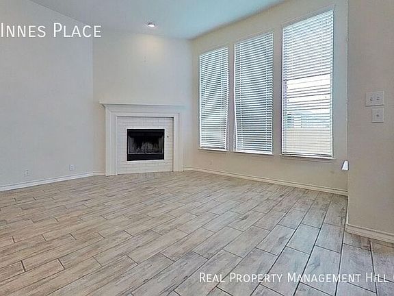 3rd image of 9772 Innes Pl