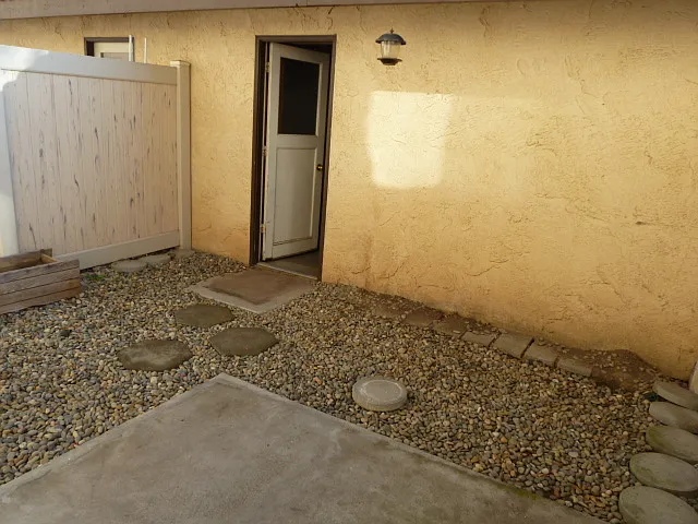 1501 Racquet Club Dr #B — Photo 11