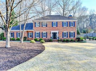 135 Derby Forest Ct, Roswell, GA 30076