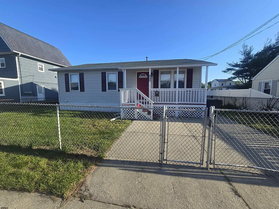 1510 N Arkansas Ave
