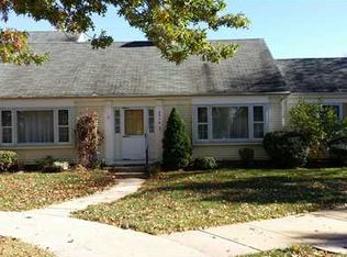 221A Mayflower Way, Monroe Township, NJ 08831