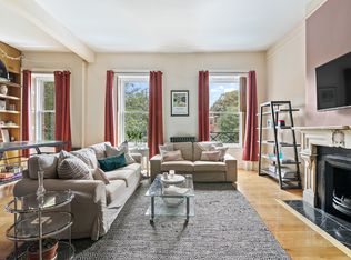 17 W 8th St #2, New York, NY 10011