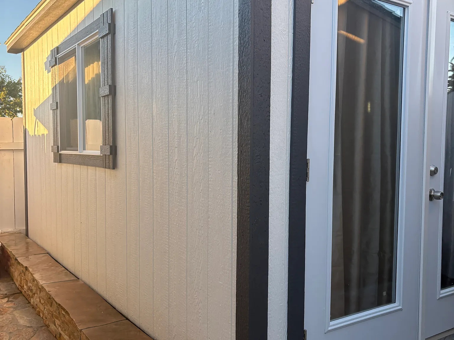 Studio, 1208 sqft, $1,700 — Photo 3