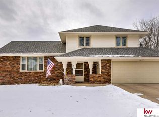 646 S 215th St, Elkhorn, NE 68022