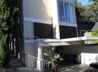 8525 Ridpath Dr, Los Angeles, CA 90046