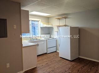 66 Cedar St APT 2, Bangor, ME 04401