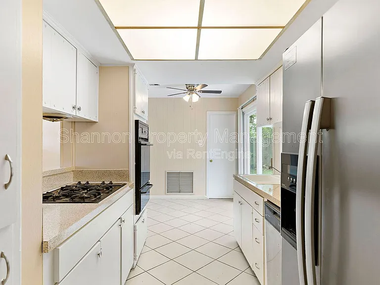 5522 Ariel St — Photo 11