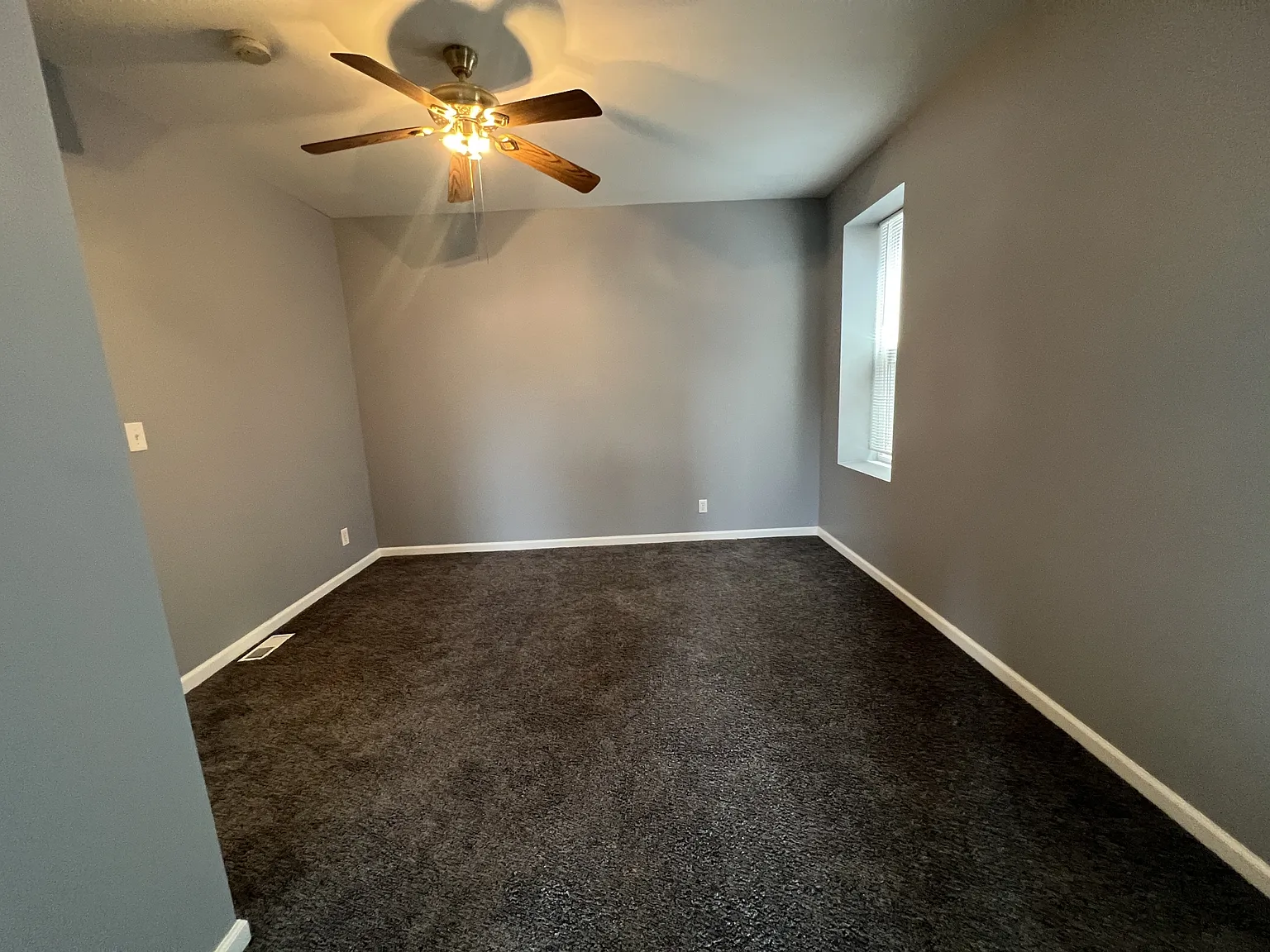 5004 Louisiana Avenue - 1 — Photo 2