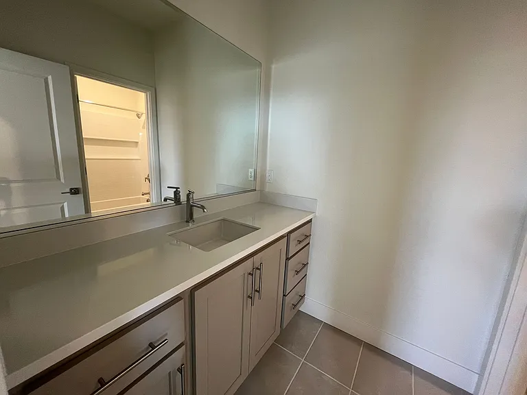 Guest Bathroom #1 (2nd floor)