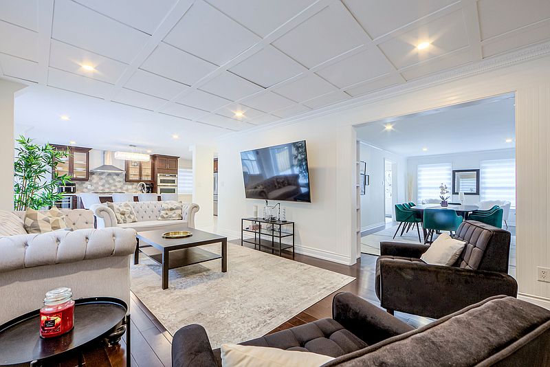 Toronto House for rent - 4 Bedrooms — photo 11