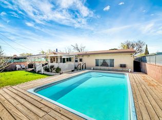 821 W Holguin St, Lancaster, CA 93534