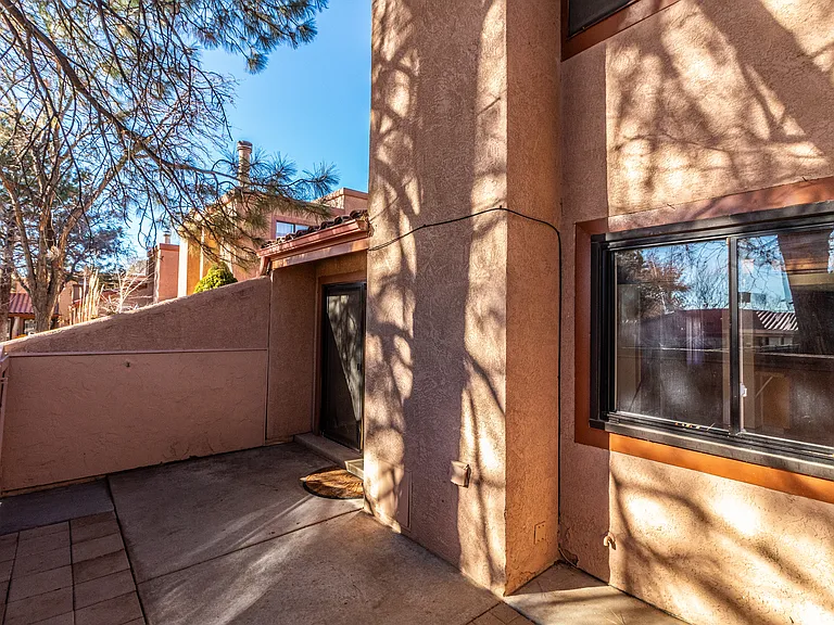 5200 Villa View Dr #13D — Photo 16