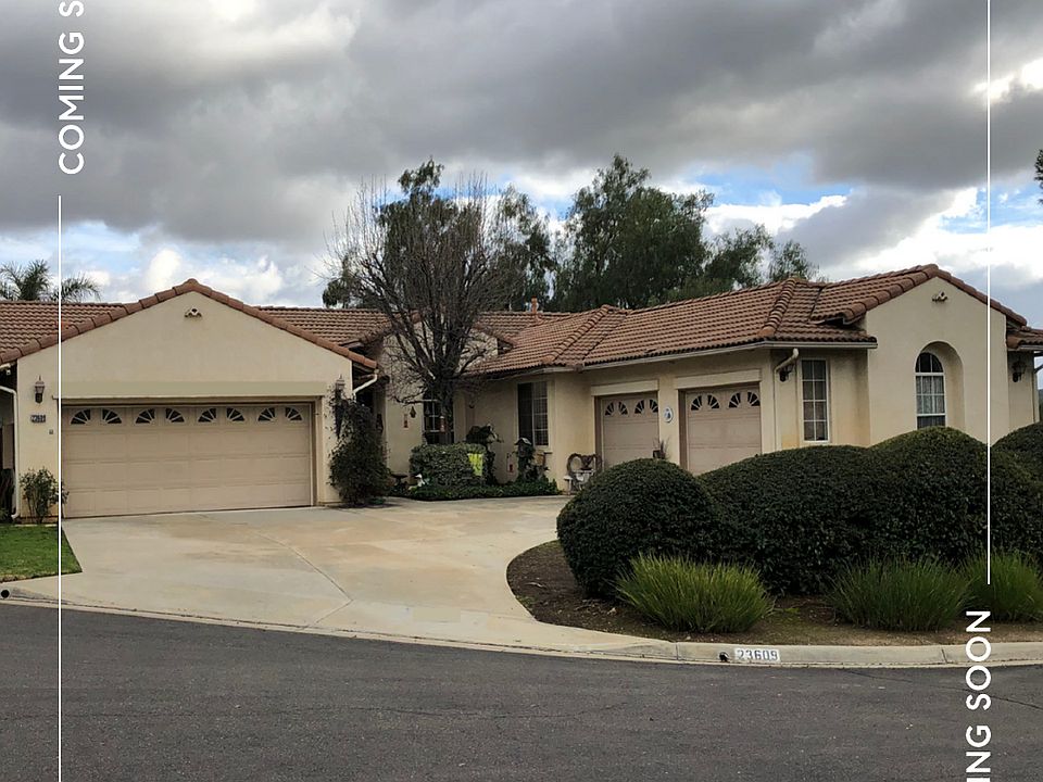 1st image of 23609 Galeria Cir