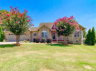 125 Charlie B Farm Rd, Seneca, SC 29678