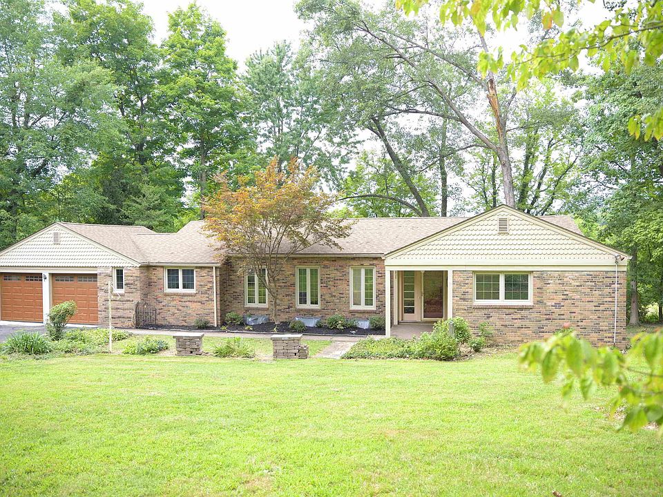 1st image of 1725 Woodland Heights Ln NW
