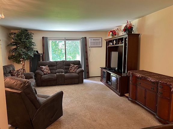 3rd image of 1013 N Sunnyvale Ln Unit D