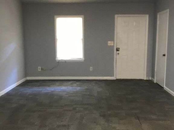 5th image of 1702 12th Pl S APT A