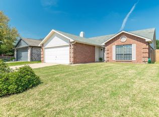 4105 Staghorn Cir N, Fort Worth, TX 76137