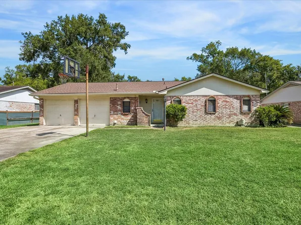 735 Pas Trl, Huffman, TX 77336