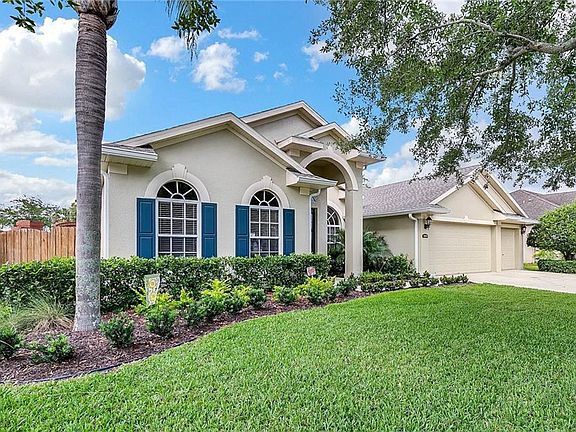 2nd image of 12230 Windermere Crossing Cir