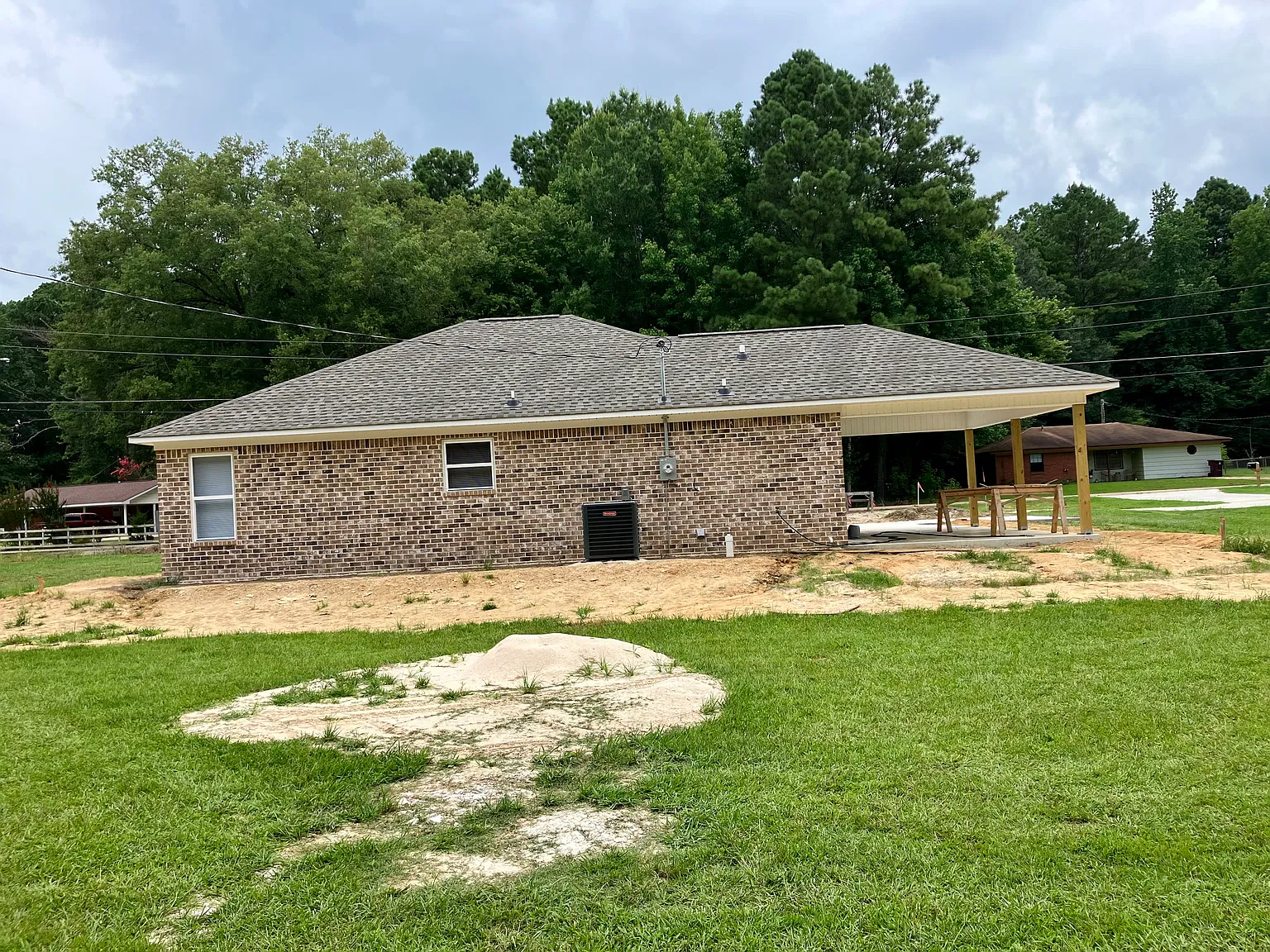 3 bed, 1140 sqft, $1,750 — Photo 3