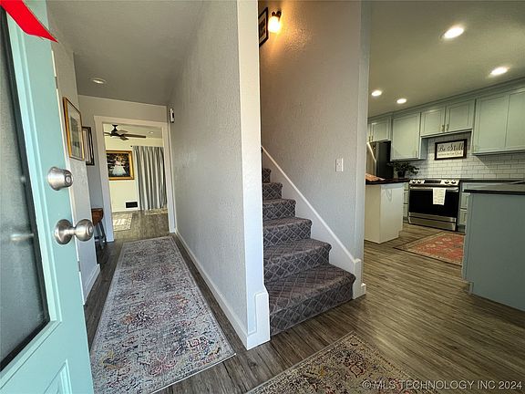 5th image of 604 McArthur Ln