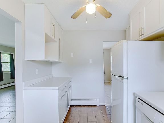 4th image of 5725 Nicollet Ave Unit 2