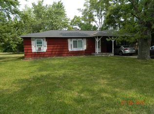 2095 Hatch St, Benton Harbor, MI