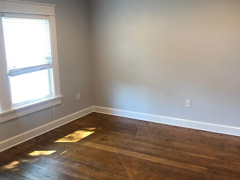 729 E Hunter Ave — Photo 12