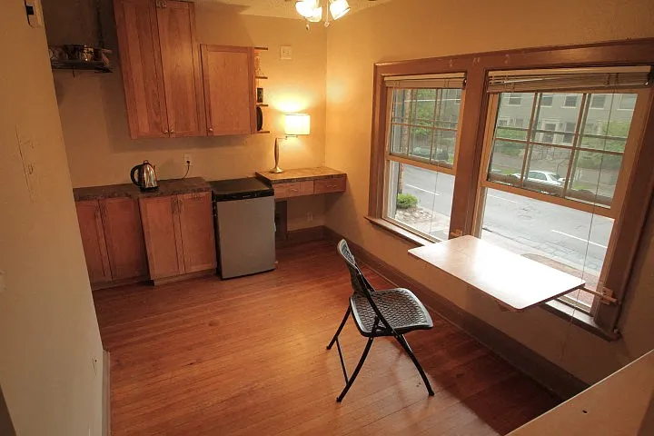 1217 E 14th Ave. — Photo 12