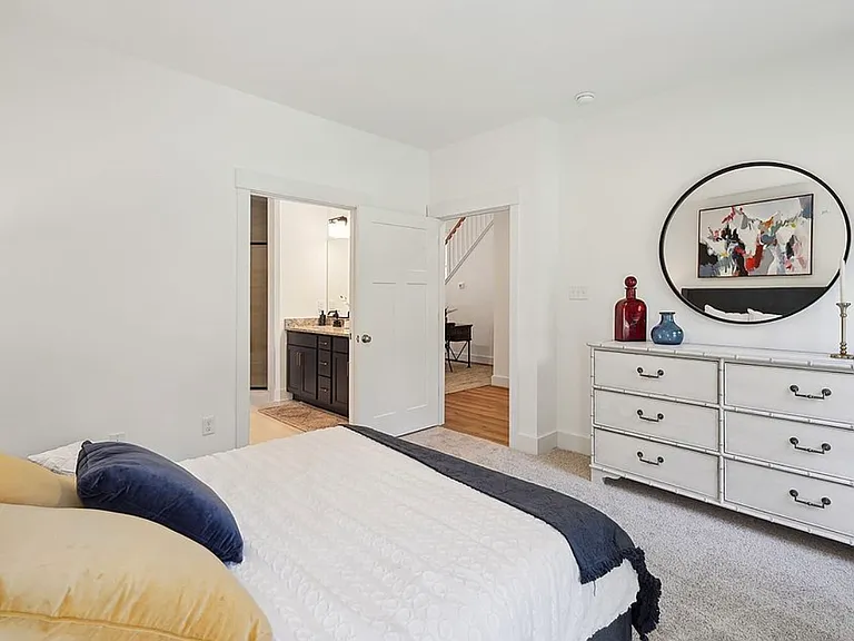 16209 White Oak Tree Ct #16209 — Photo 5