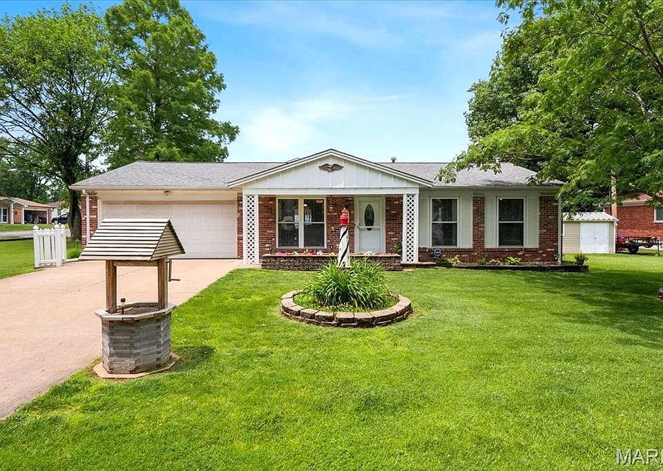 2nd image of 3335 Berview Ln
