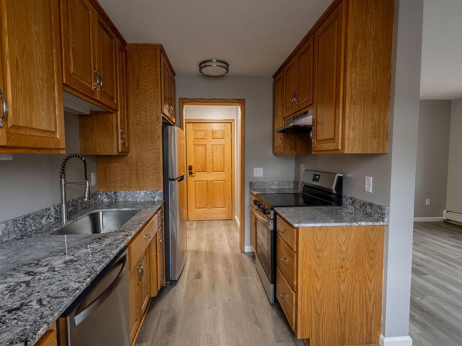 The Avery Apartments — Photo 3